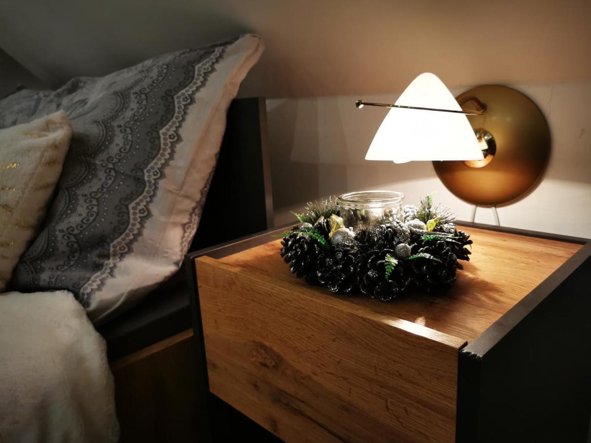 Апартаменты Chillout Apart In The Attic Львувек-Слёнски Экстерьер фото